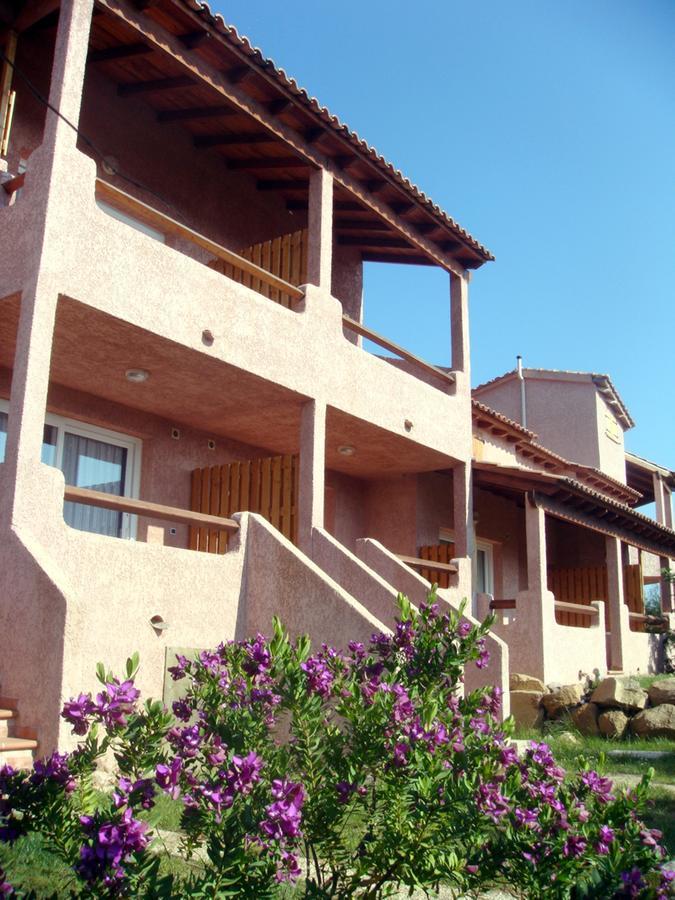 Complesso Residenziale Marina Di Pinarello Lejlighedshotel Pinarellu Eksteriør billede