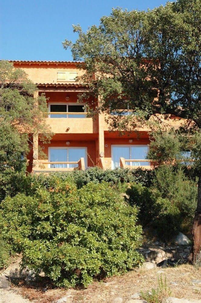 Complesso Residenziale Marina Di Pinarello Lejlighedshotel Pinarellu Eksteriør billede