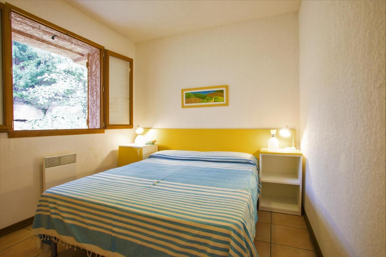 Complesso Residenziale Marina Di Pinarello Lejlighedshotel Pinarellu Eksteriør billede